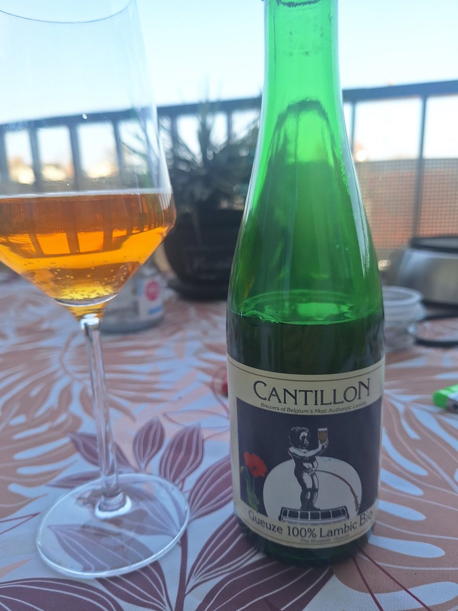 Georgie 1er 🇨🇭 tweet media