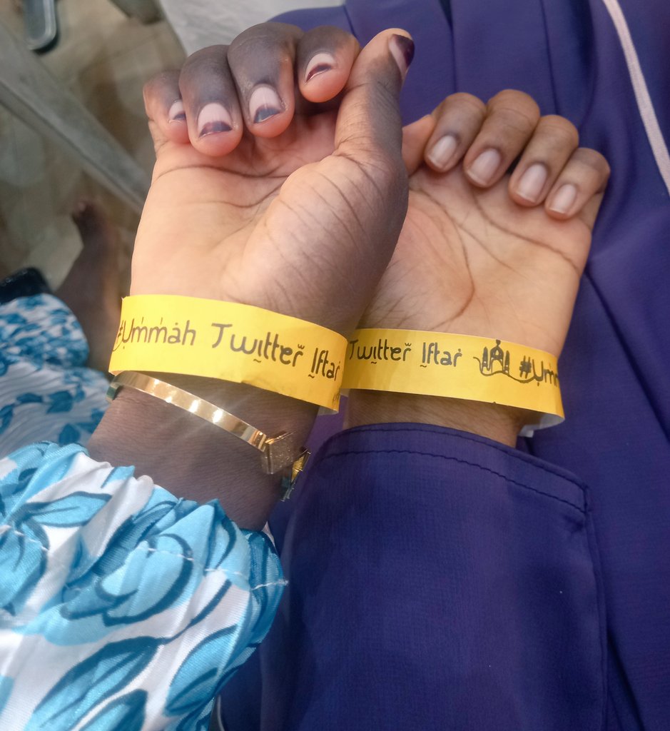 It's been three years, but Ummah Iftaar brought us together again, Alhamdulillāh🤭😍.

#UmmahTwitterIftar