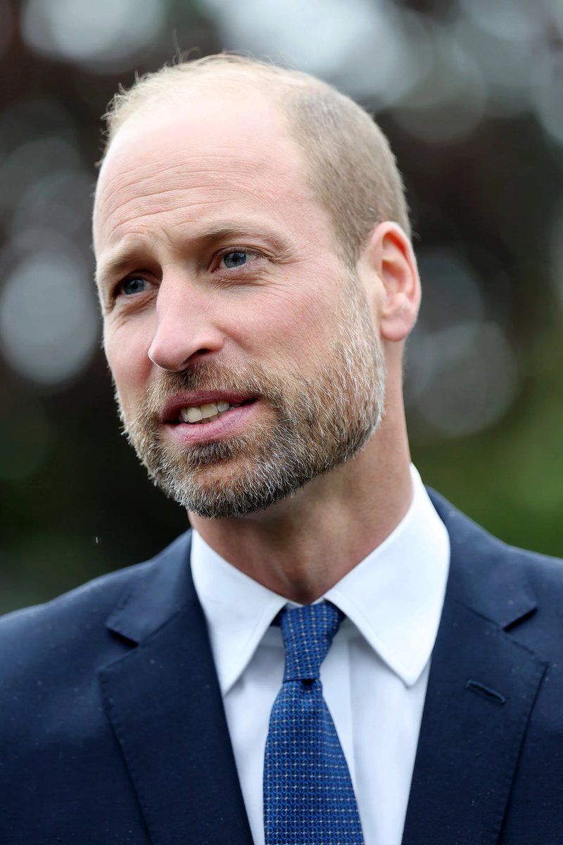 Benonwine tweet media