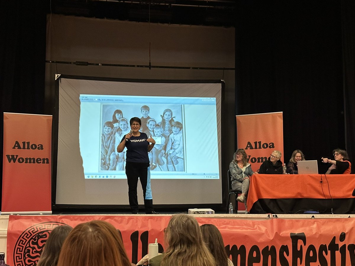 JapanesePolar's tweet photo. At @ff_scotland Alloa Women’s Festival @TessWhite4NE wears her statement of fact T-shirt.
She tells us about her reason for becoming a politician, the loves of her life, her support for sex based & same sex rights and her admiration @ForWomenScot.
#Alloa26
#FreeSpeech https://t.co/YDFXM3nQEd