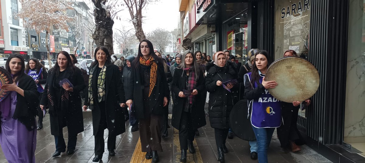 DEM PARTİ WAN tweet media