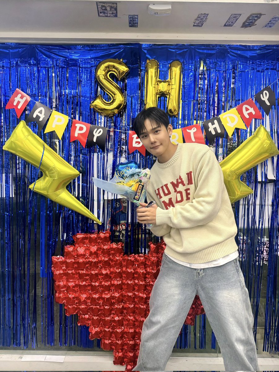 seunghun pics🪽 tweet media