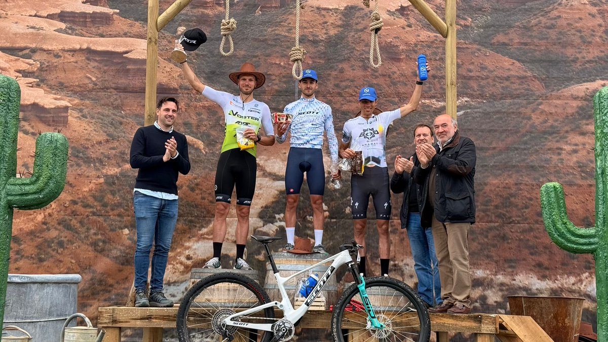 Voster Team tweet media