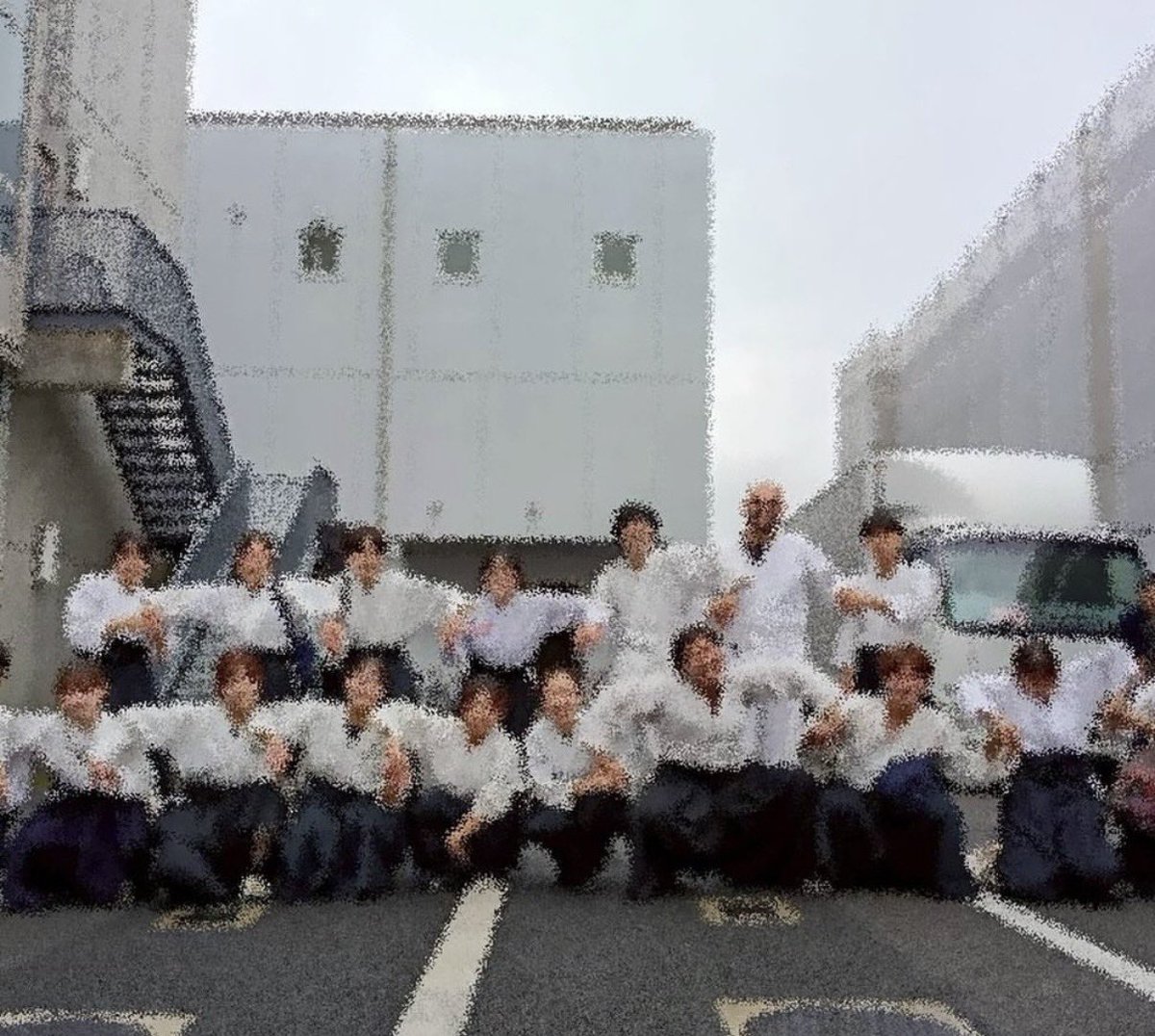 EU_Aikido's tweet photo. 愛媛大学合氣道部です！
11/8,9に行われた学生祭で演武をさせて頂きました!
医学部の皆さんにも賛助演武していただき、とても良いス���ージになりました🙌🏻
また飲食出展ではわたあめを販売し、多くの方にお買い上げ頂きました✨️

 #愛媛大学 #合氣道部 #合氣道 https://t.co/74LZobGFgS