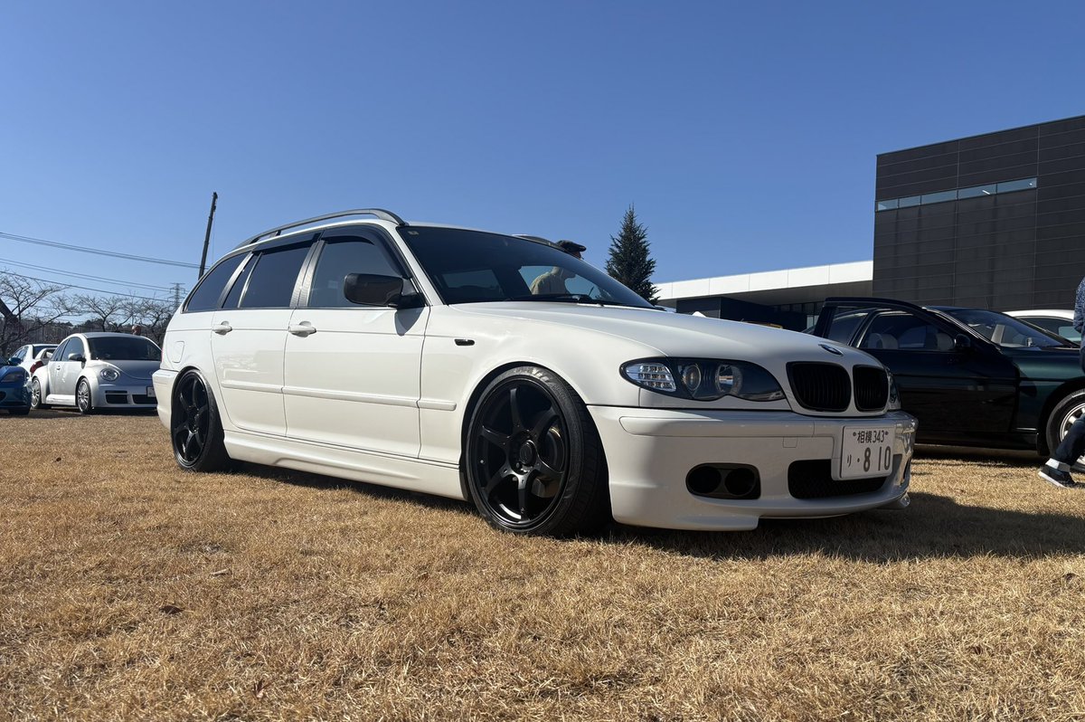 jun07103 tweet media