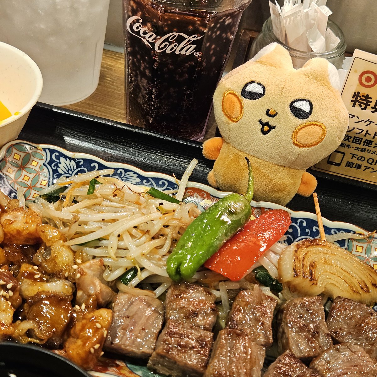 zzo_taer0's tweet photo. 룽쥐랑 일본에 놀러왓서요 https://t.co/MRulVQn7Io