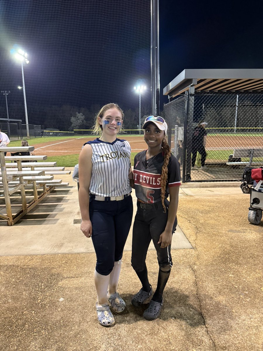 Emily Darby tweet media