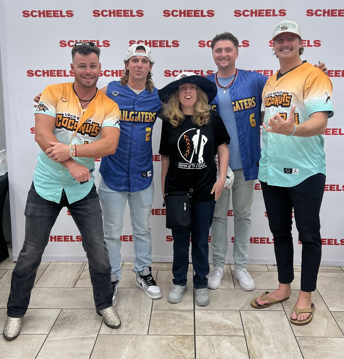 Carlyn K Scott tweet media