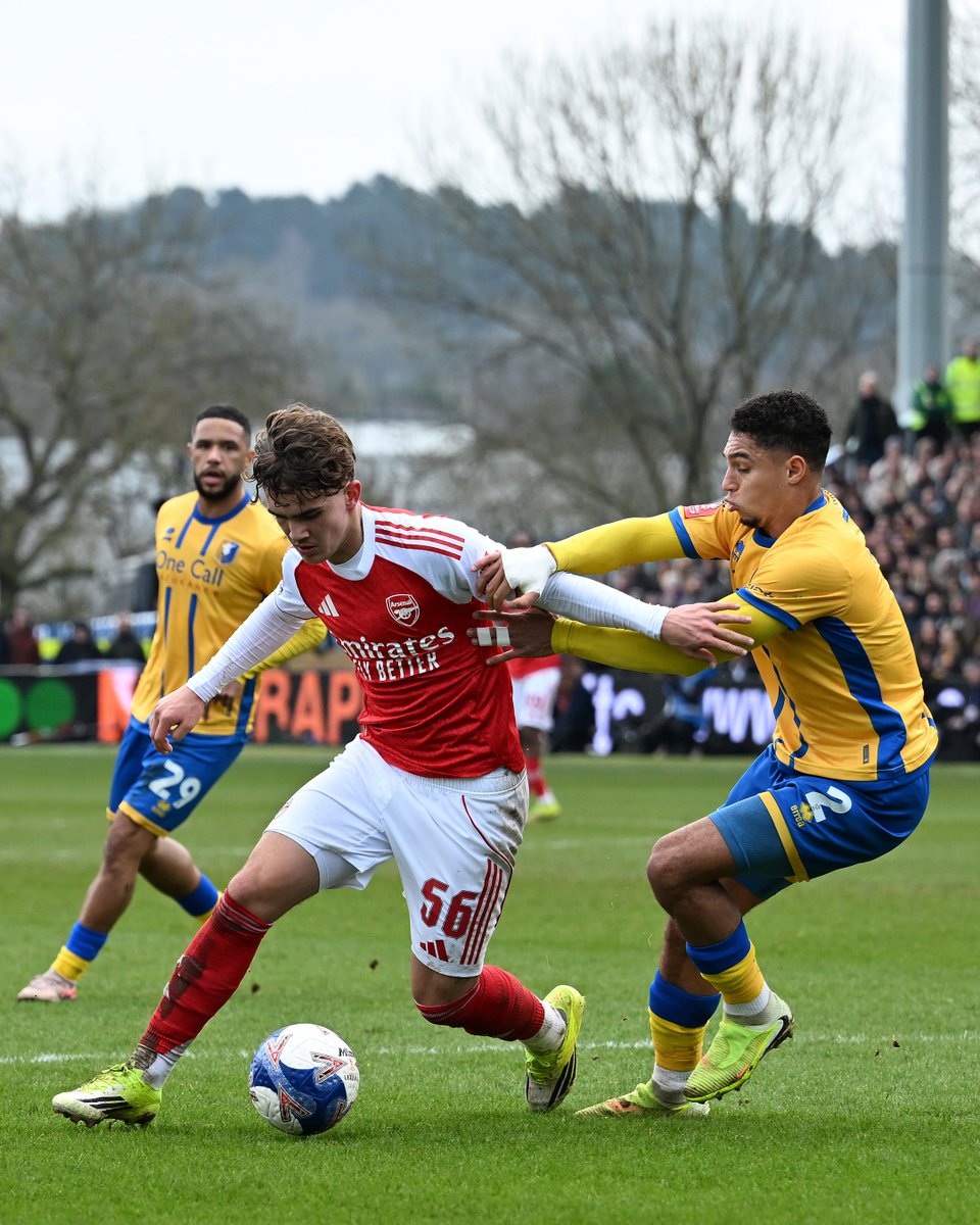 Max Dowman became <a href="/Arsenal/">Arsenal</a>’s youngest-ever player in the FA Cup during their 2–1 win over Mansfield Town ⭐

He’s only 16 years and 66 days old 😲