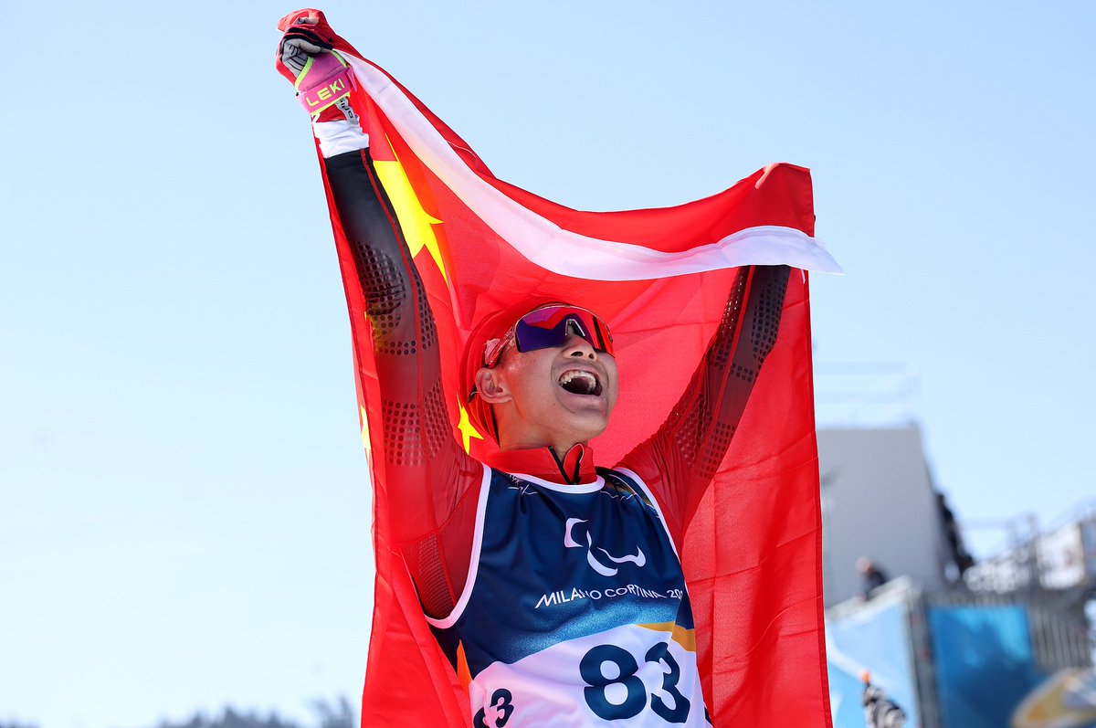 CGTNOfficial's tweet photo. Cai Jiayun won the first gold medal for Team China at the #MilanoCortina2026 Winter Paralympics during the para biathlon men's sprint standing on Saturday. His compatriot Liu Xiaobin clinched silver.
#wintervibe #TheFaces #Paralympics https://t.co/HAvn7uRRBX