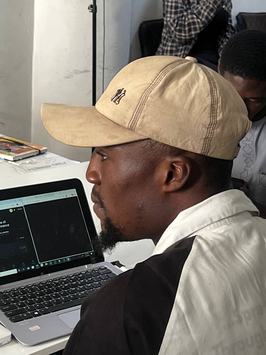 Olydefi1's tweet photo. More picture excerpts from the @SuperteamNG Co-Working Evet held with the Jigawa community today.

The last slide >>>

I'm just a @solana girl 💜💜 https://t.co/xTabWw7PmE
