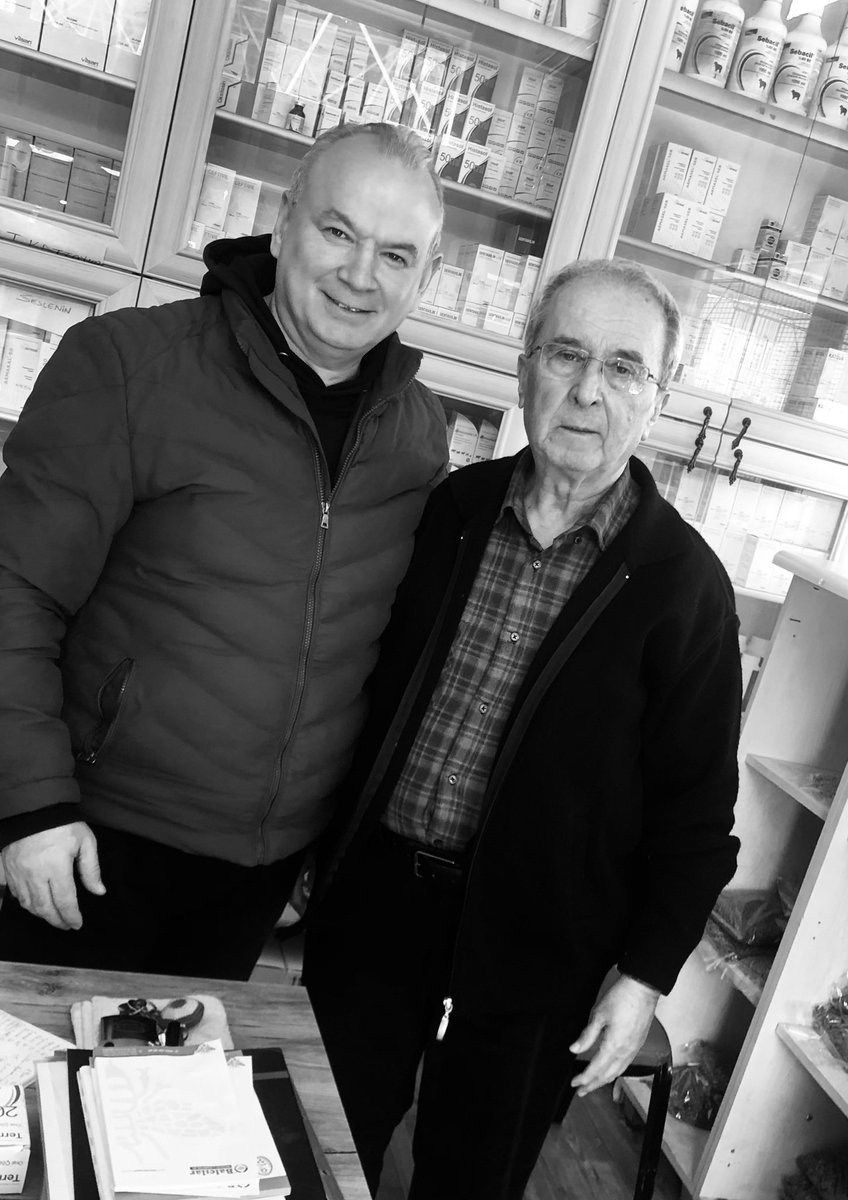 vetyusuf's tweet photo. @BTP_Parti yöneticileri #YavuzErdoğan, #TufanTok ve #SüreyyaKarasakal’ın ziyaretleri ile başladığımız haftaya, @anahtarparti Menteşe İlçe Başkanımız #İsmaiUslu, #OrhaniyeMahallesi’nin efsane muhtarı Şükrü Arik ve şöförler odası başkanımız Ümit Karataş ofisimizde… https://t.co/2GExDUHhEi