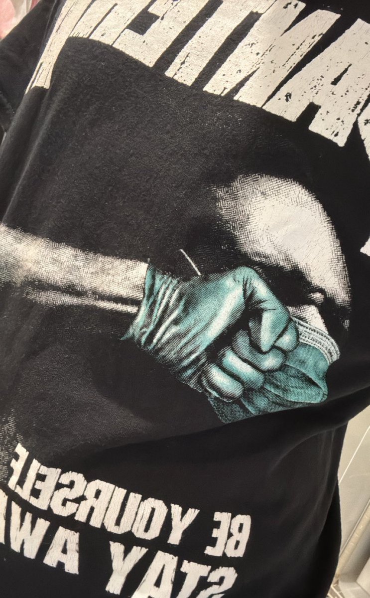 べっくん tweet media