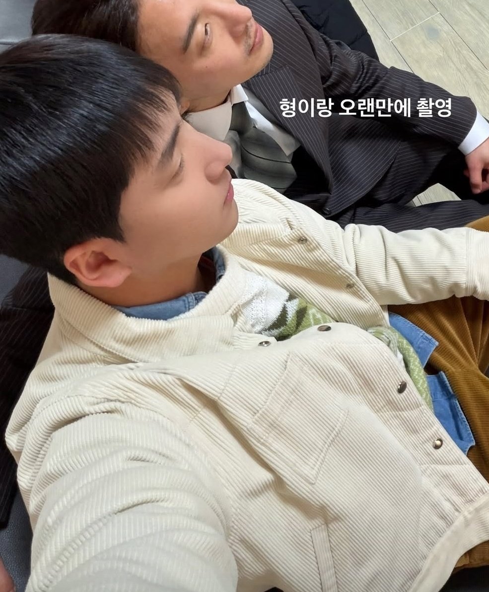 맹물.. tweet media