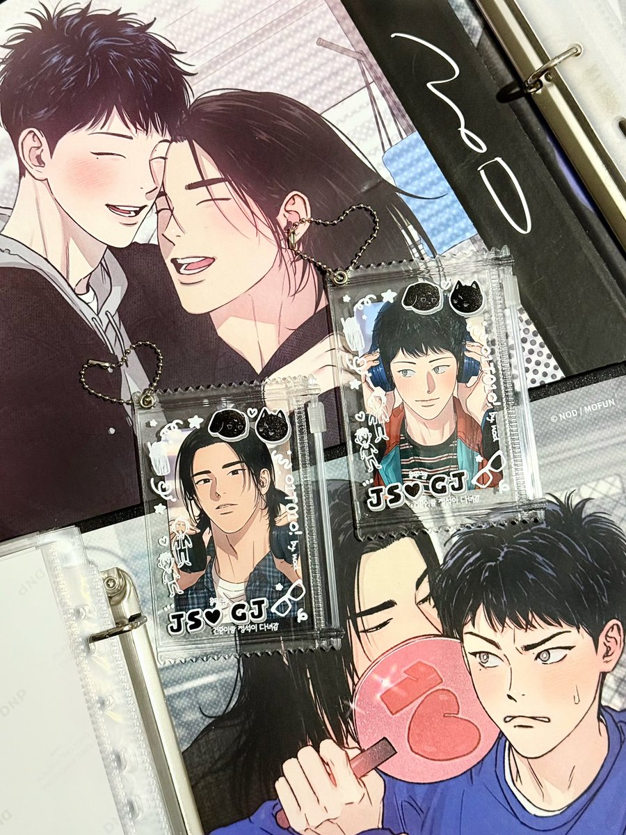 Tttruuuuu's tweet image. 정말 오래 미루고 찍은 사진입니다 🥲ㅠㅠㅠ
요소 하나하나가 귀엽네요 이렇게 훌륭한 팬덤 제품을 준비해 주셔서 정말 감사합니다! 🫶🏻🥰 정석 건준이는 행복합니다💙💛 익명과 작가님도 언제나 행복하세요!!🫂💍💖
#NOD #1to10 #원투텐