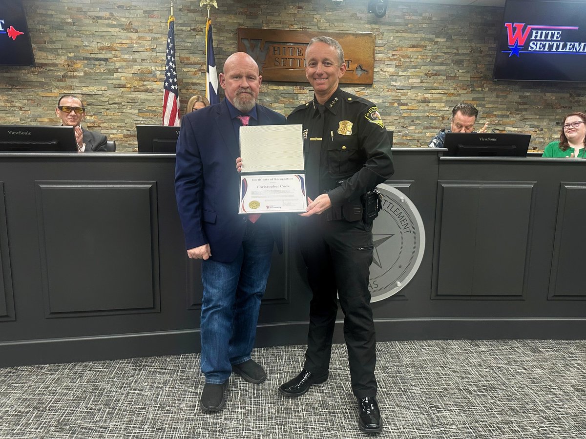 Christopher Cook tweet media