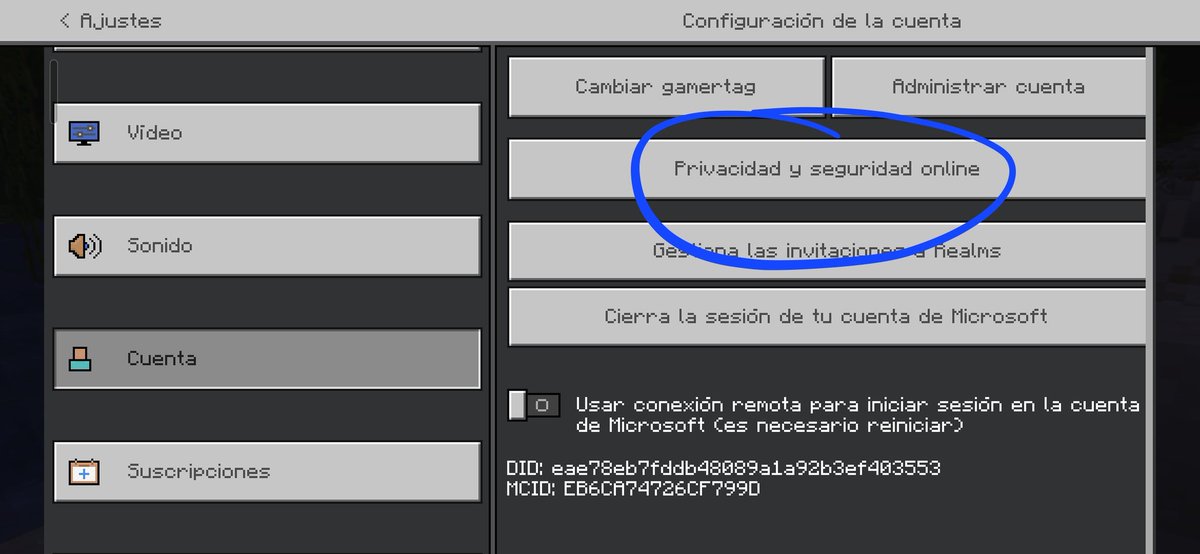 ThatFloppaGuy's tweet photo. @KaledMrojas @UziDcraft Entra en Minecraft, ve a ajustes, después a cuenta y le das donde te marcó en la primera imagen. Después busca la opción de la segunda imagen y ponla en amigos https://t.co/u4nULuhq3Z