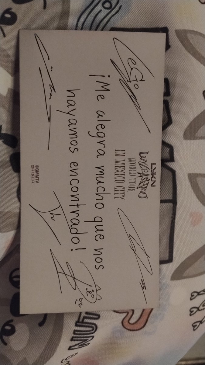Alan_MultiFando's tweet photo. Había estado ocupado estos días.

Muchas gracias LYKN por venir a México; espero que vuelvan a regresar, fue un gran día que sin duda me lo llevo tatuado en la mente!.

Por cierto me encantó el regalito que nos dieron al entrar.
❤️
#LYKNUNLEASHEDWORLDTOUR
#LYKNTOURxMEXICOCITY https://t.co/sLNZcERo0P