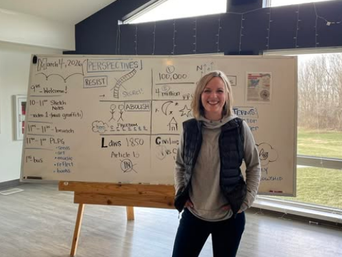 Larryinfishers's tweet photo. Spent some time Friday touring the HSE teacher-in-residence facilities at Conner Prairie.  Also recorded a podcast you will hear Monday with the teacher-in-residence Amy Murch.  Listen Monday. The link will be here &amp; https://t.co/Uql9xcvdJl https://t.co/TnUvhX1w1j