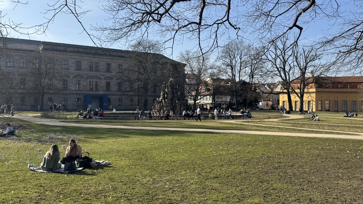 Kosta Derpanis (sabbatical in Munich 🇩🇪) tweet media