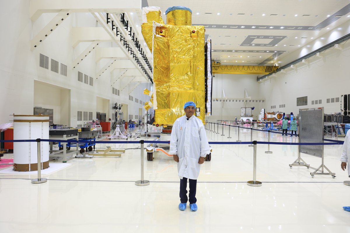 Lukas C. H. 🌑 tweet media