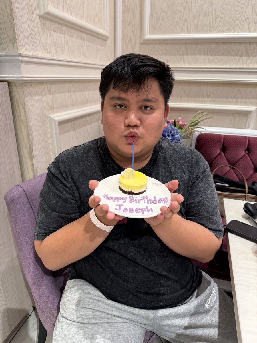 JeAr🌙 tweet media