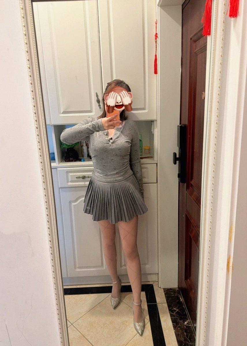 江浙蛇哥说媒 . tweet media