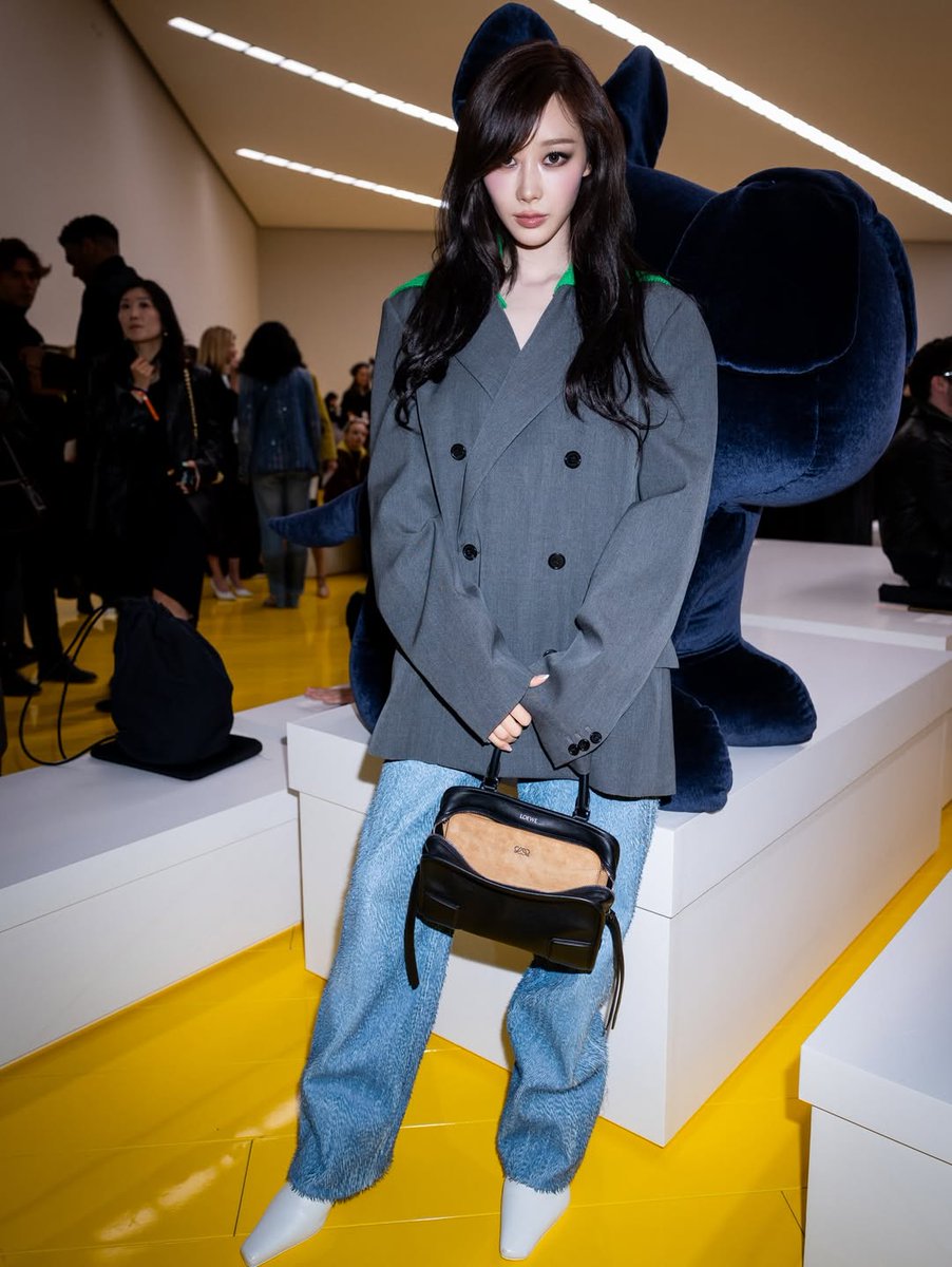 🚀 Engagement Boost 🚀

ใครยังไม่ทำ ทำด่วน เอนเกจบูส ๆ สำคัญต่อยอดมาก ๆ ค่ะ

IG POST
➡️ instagram.com/p/DVjHD1ZCKOZ/
➡️ instagram.com/p/DVjKS3sE4EZ/
➡️ instagram.com/p/DVlUkqUDHtT/ (loewe)

สิ่งที่ต้องทำ
✅️ Like
✅️ Comment ด้วยชื่อ GISELLE และ LOEWE ให้อยู่ในประโยคเดียวกัน
✅️ Save &amp;