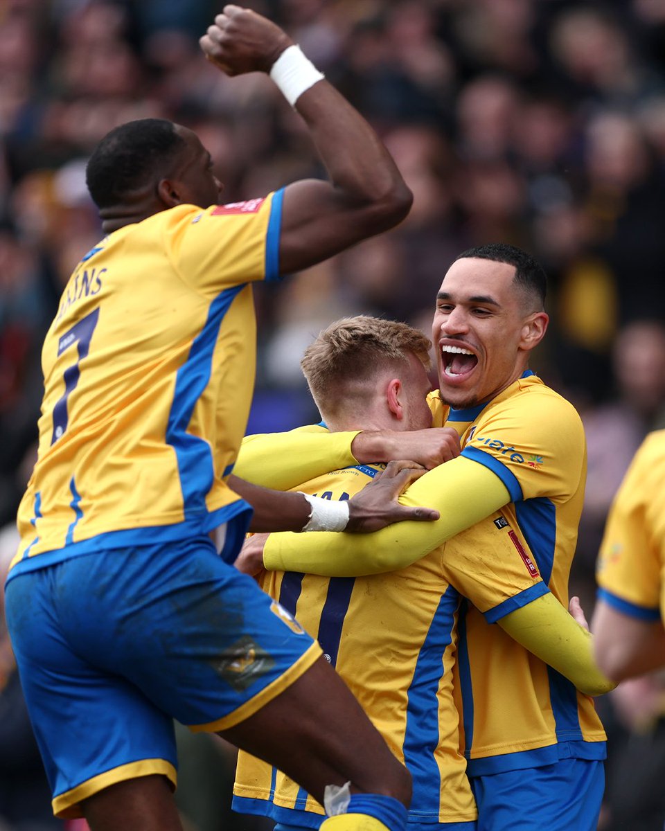 Emirates FA Cup tweet media