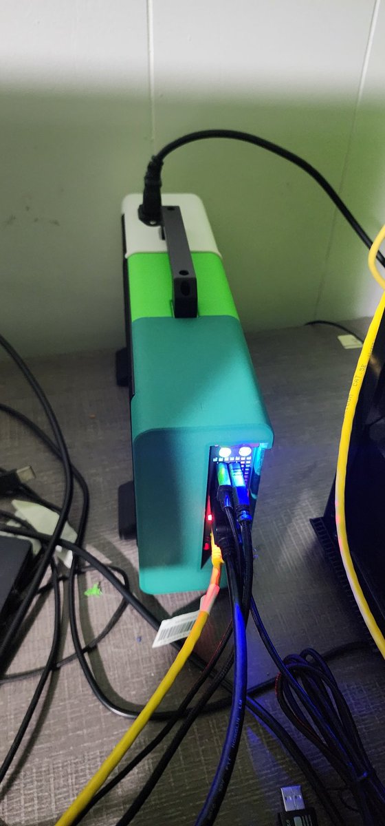 lAndoN of the Woods tweet media