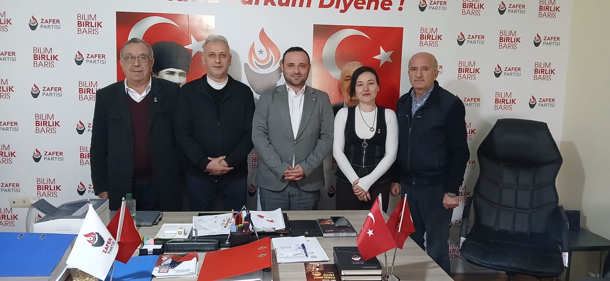 Zafer Partisi Bağcılar İlçe Başkanımız Sn. Oğuzhan KARAGÖZ Ordu İl Başkanımız Sn. Yener TURAN beyefendiyi ziyaret etti.
Kendisine İstanbul İl Başkanımız Sn. Hakan AKŞIT beyefendinin selamlarını ilettik.
Ordu İl Başkanımız Yener TURAN beye ve yönetimine teşekkür ederiz.