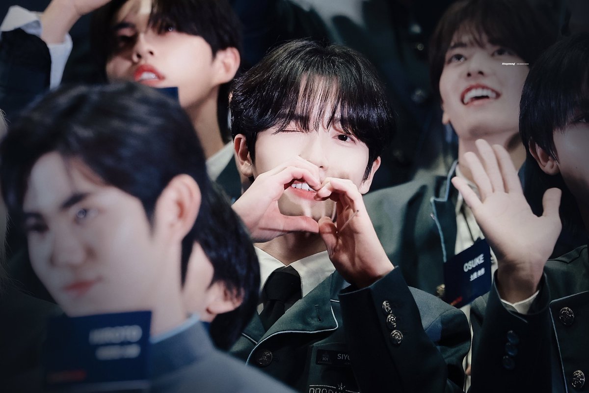 ๐๐ญ๐๐ฒ๐จ๐ฎ๐ง๐ tweet media