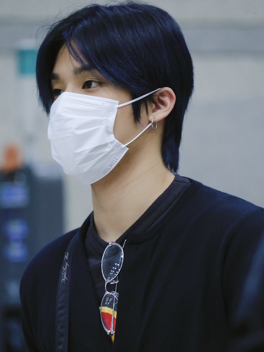 hikuuuuunn's tweet image. 青強くなってる気がする？？？
サラスト青髪ジョンウカッコ良すぎでしょ
#TREASUREMAP #박정우 #ジョンウ