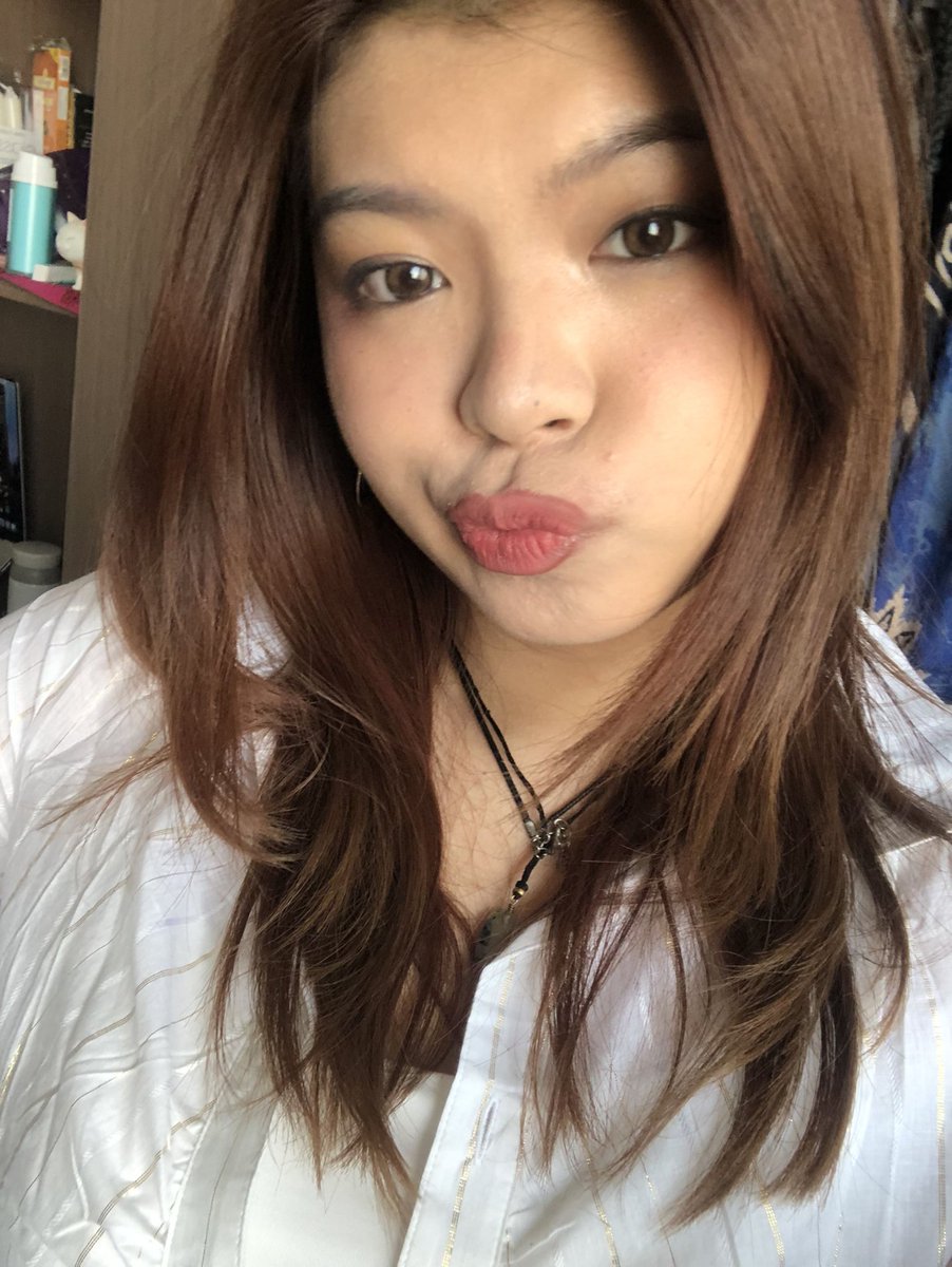 trying circle lenses but im still not used to it :(