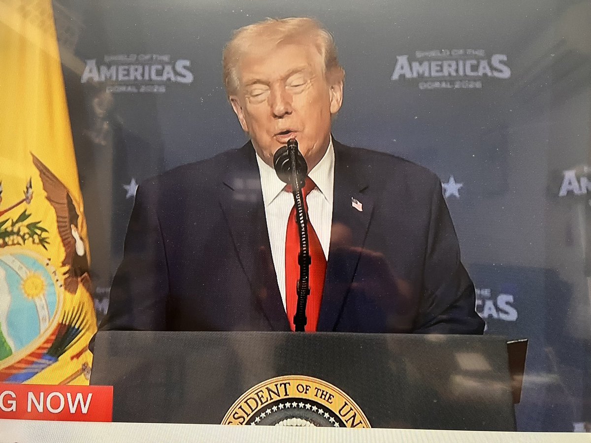 The Real Mr. Hitchcock tweet media