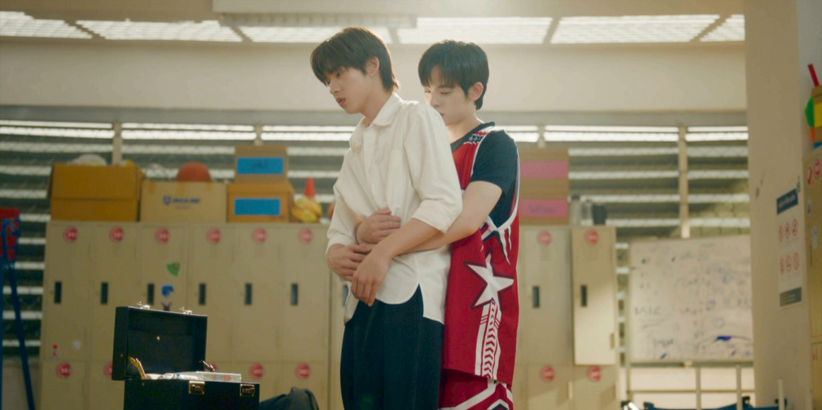 “ขอบคุณนะ… ที่ดูแลกูดีขนาดนี้”

DUANG WITH YOU EP6
#ด้วงกับเธอEP6