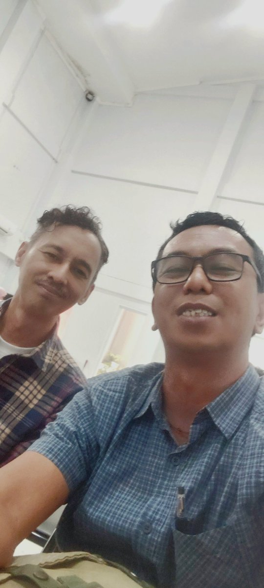 Sepatuboot tweet media