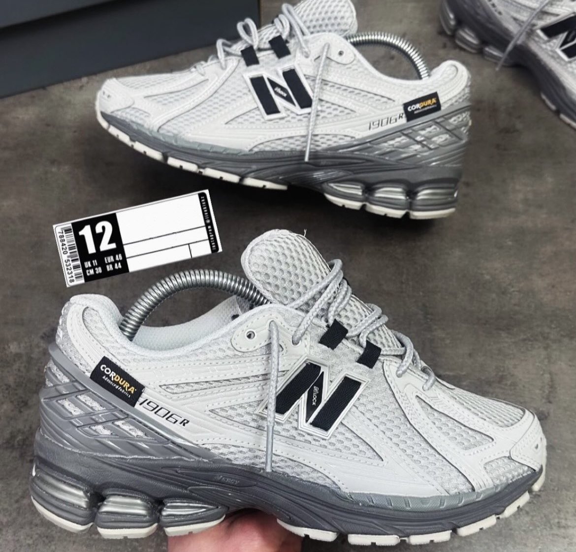 DayDream Kicks tweet media