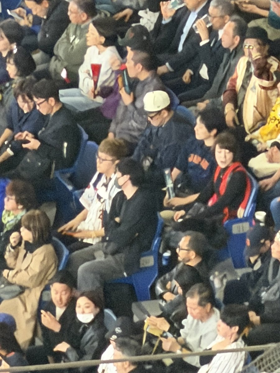 ヒカキンさん見つけました笑
#WBC侍ジャパン #日本 #韓国
