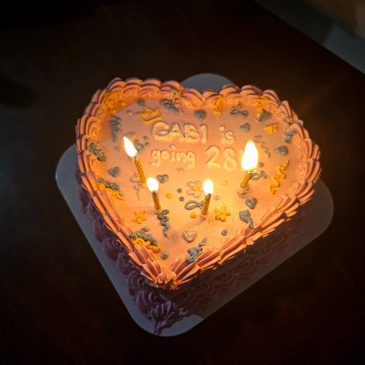 gabi 🌸 tweet media