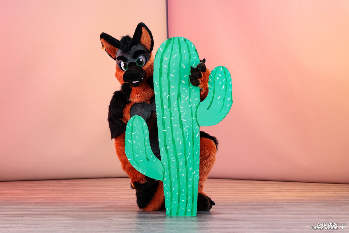 spenziner's tweet photo. Had a fantastic time at ANE-2026 and here are a few photos from the photo booth. Hat's off and thank you to the @ANEPhotoTeam  for taking such great care in capturing these moments! Sincerely appreciate it :3

#ane2026 #bluntster #furrytrash #furry #gayfurry #gayfurryNH https://t.co/pZ2RoaEsRx
