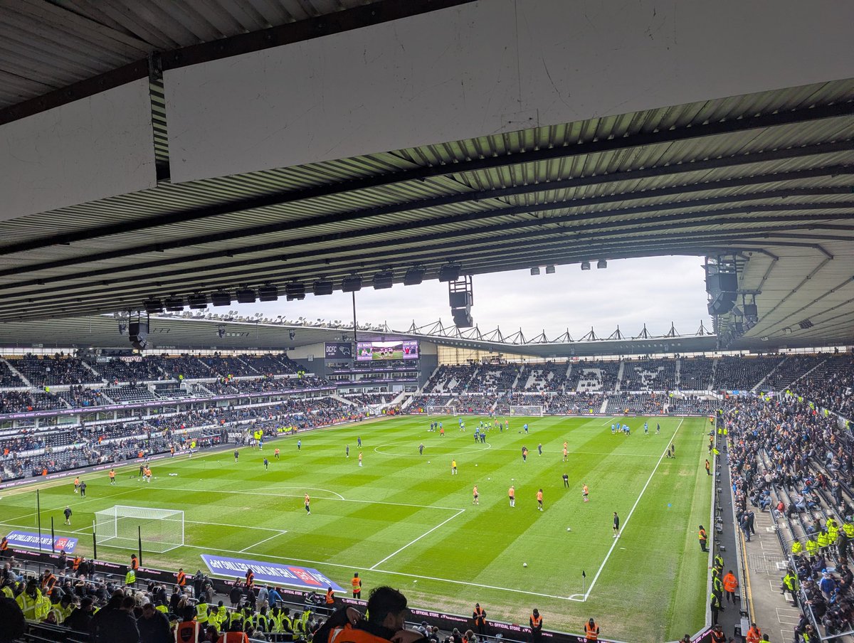 𝔸𝕓𝕫🦉 tweet media