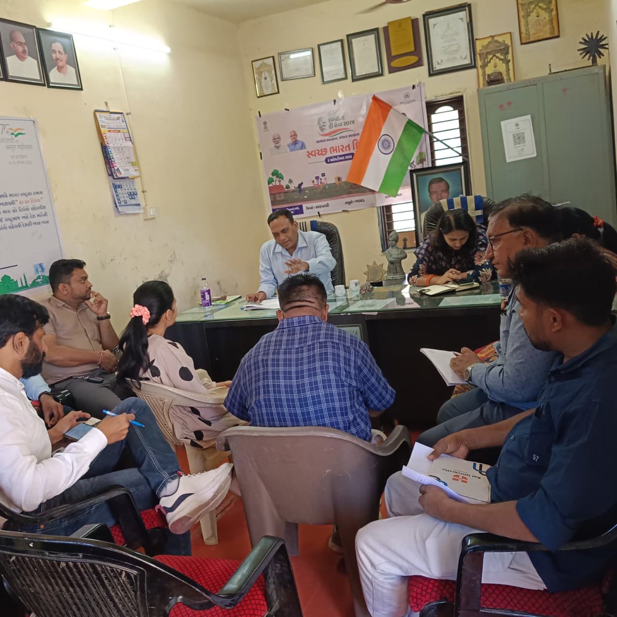 MamBayad's tweet photo. આજ રોજ મામલતદારશ્રી બાયડ ધ્વારા મોજે માધવકંપા ખાતે PM Award અન્વયે મુલાકાત લેવામાં આવી.
@CMOGuj @CollectorArv @DdoArvalli @PrantBayad @revenuegujarat https://t.co/lYZBAx6ldf