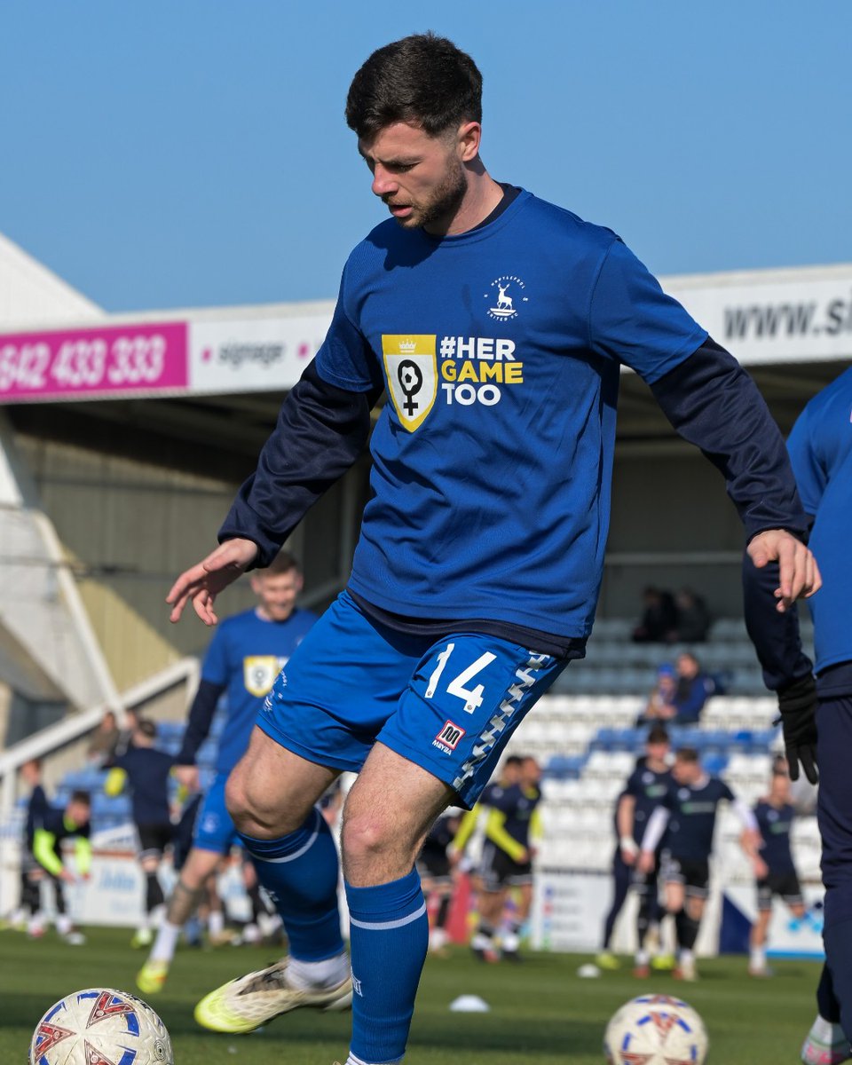 Official_HUFC's tweet image. 💛 🤝 

#HUFC | #HerGameToo