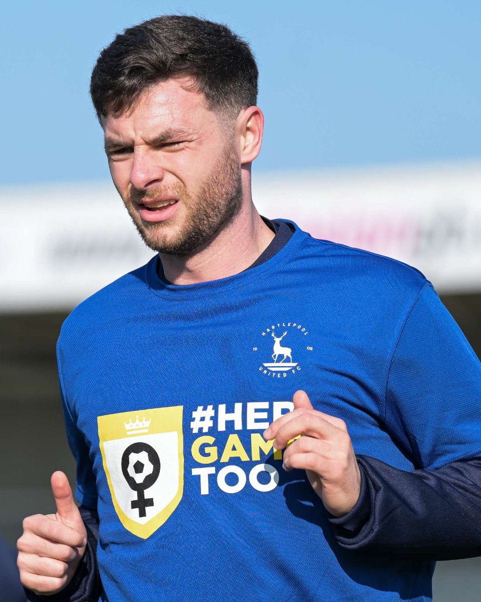 Official_HUFC's tweet image. 💛 🤝 

#HUFC | #HerGameToo