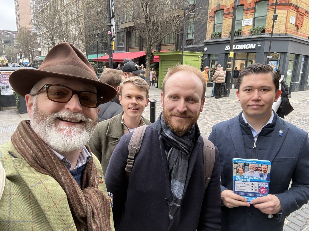 VoteTimBarnes's tweet image. Out knocking on doors and speaking with residents in #soho this afternoon alongside Cllr @PaulEFishr and colleagues from @clwca @westminstertory 

Issues so far? Local #crime, specifically #shoplifting from the local @coopuk, rough sleepers and mess around bins.

Several