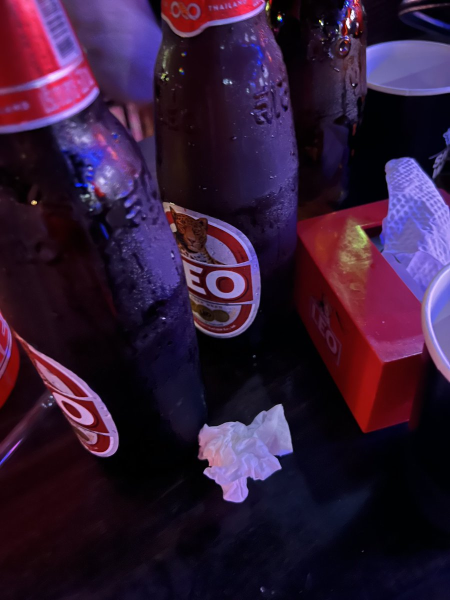 ขนมหวาน tweet media