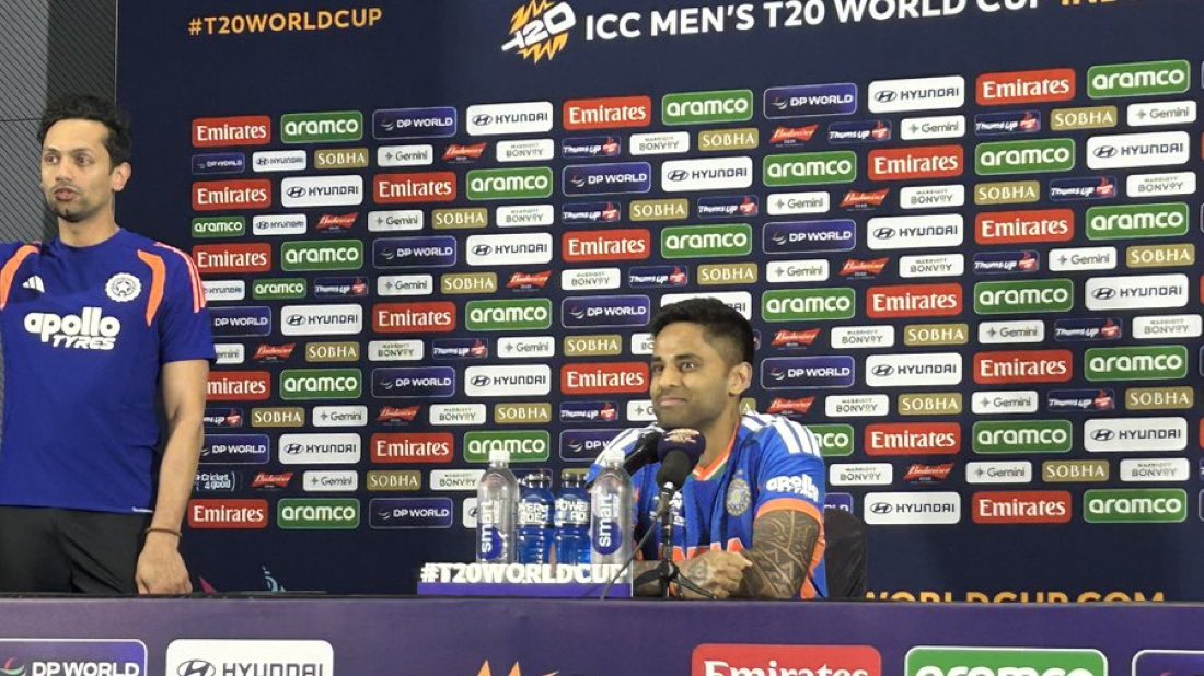 Sunil The Cricketer tweet media