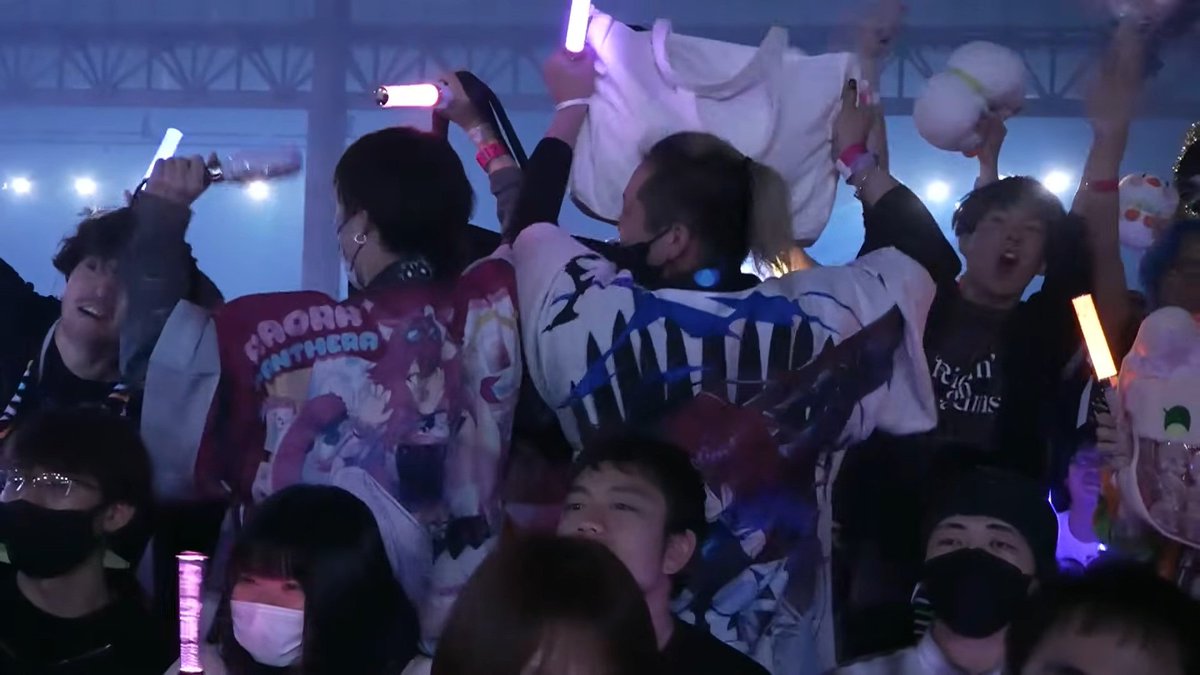 KayTany (かいたに) tweet media