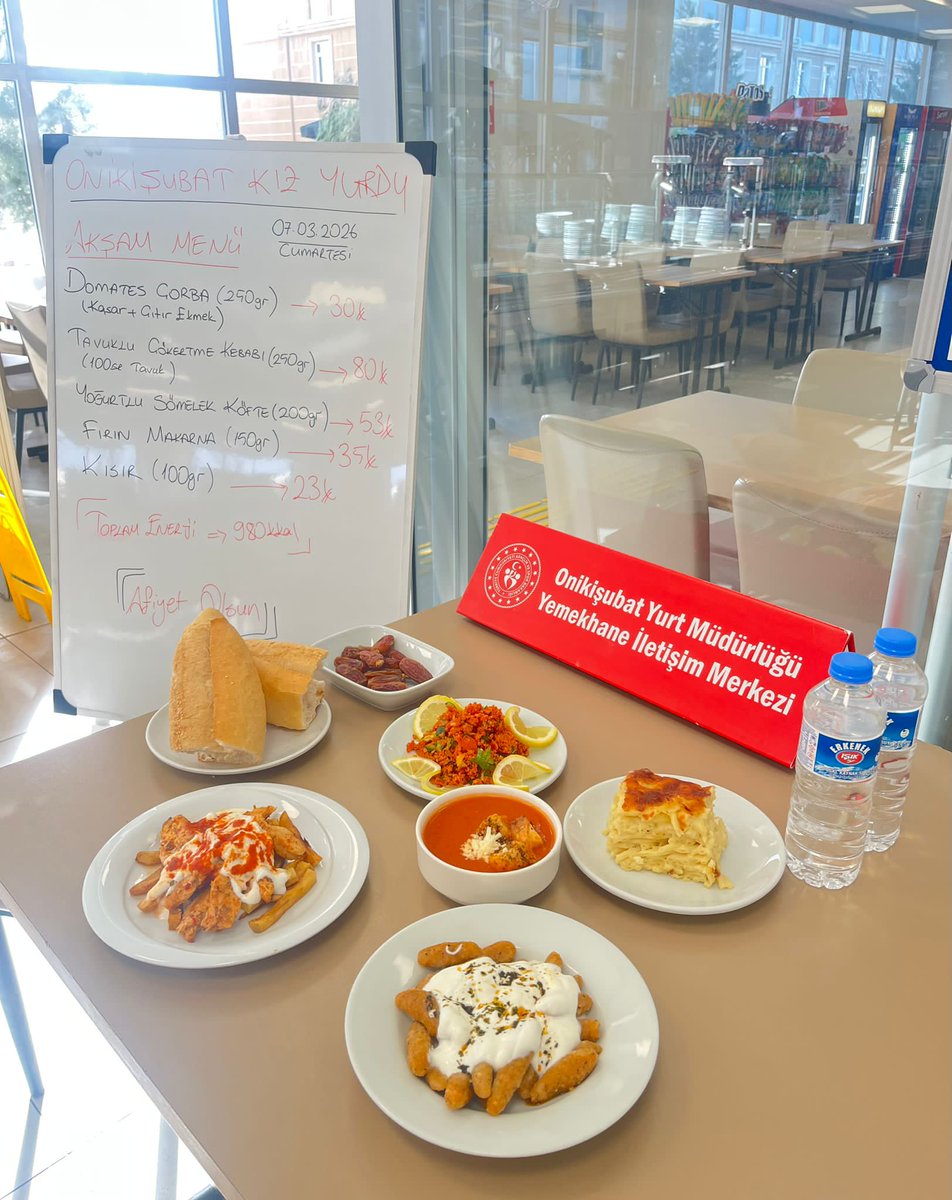 GSB_KYGM's tweet photo. Günün iftar menüleri;
📍 Kahramanmaraş yurtlarımızda kalan 7.643 ve📍 Sinop yurtlarımızda kalan 5.895 öğrencimize afiyet olsun, bereketli iftarlar dileriz.

#YurdumdaRamazan https://t.co/oFQDAbFMYs